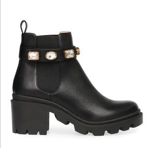 Steve Madden Amulet Black Chelsea Boot
